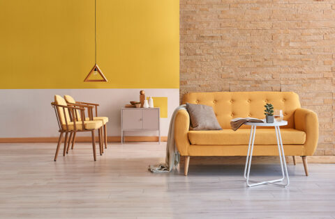 Choose the right curtains for yellow walls in your home interior