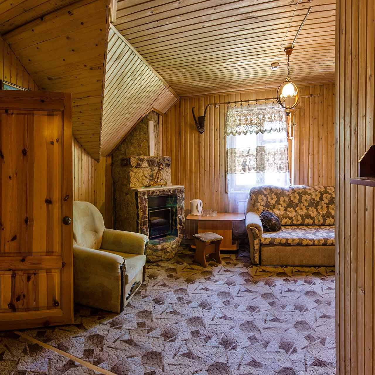 Different shades by combining colours for rustic bedroom