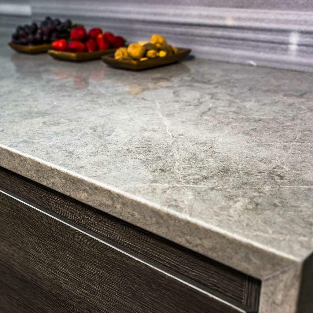 Honed granite kitchen countertops for a soft and matte finish