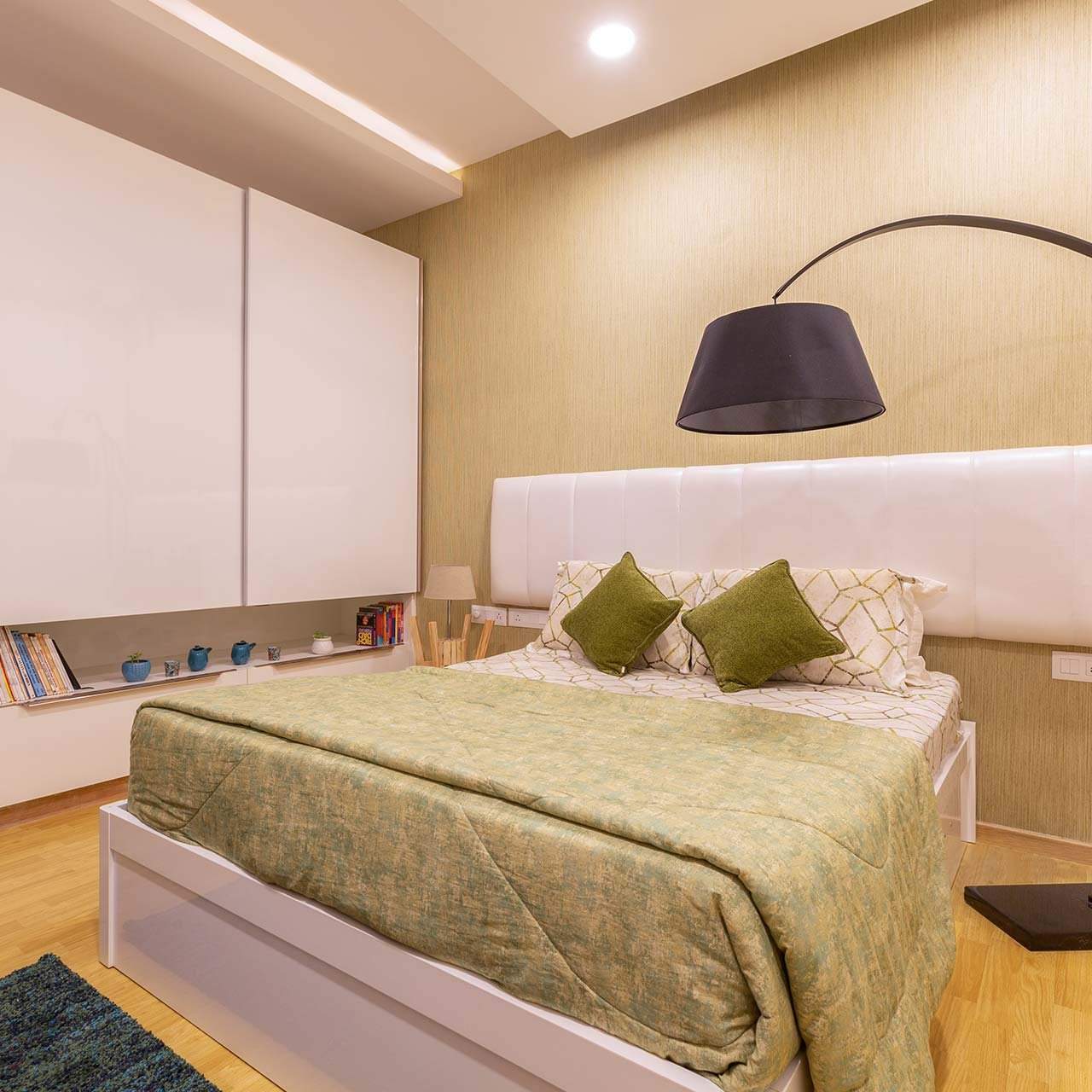 Pick The Right Bed And Mattress For Master Bedroom