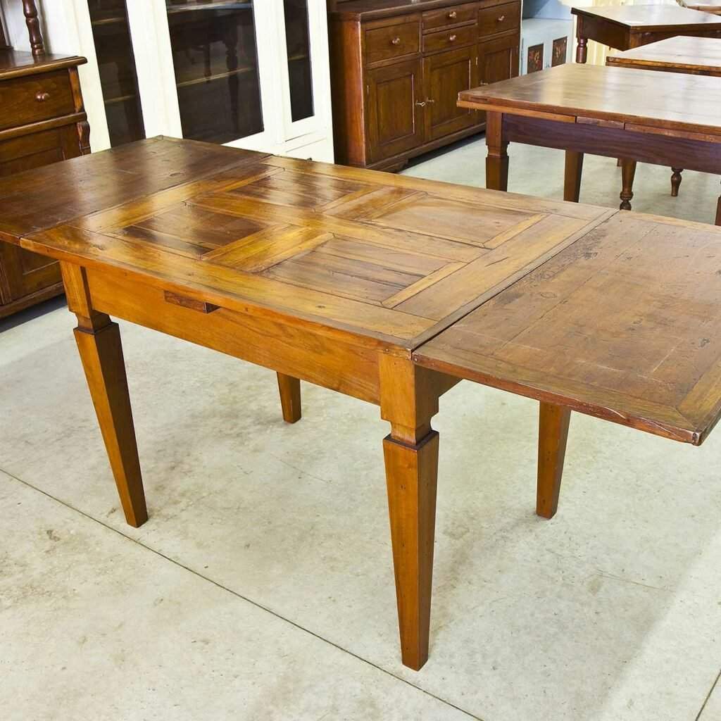 Adjustable Folding Table to Save Space